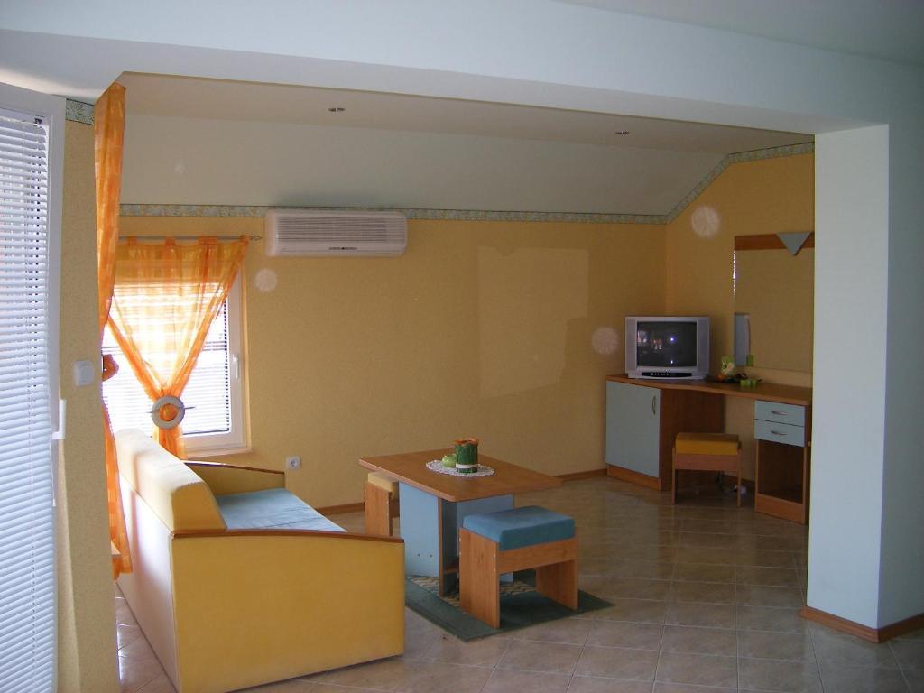 Dari Guest Rooms Стаи За Гости Дари Nesebăr Cameră foto
