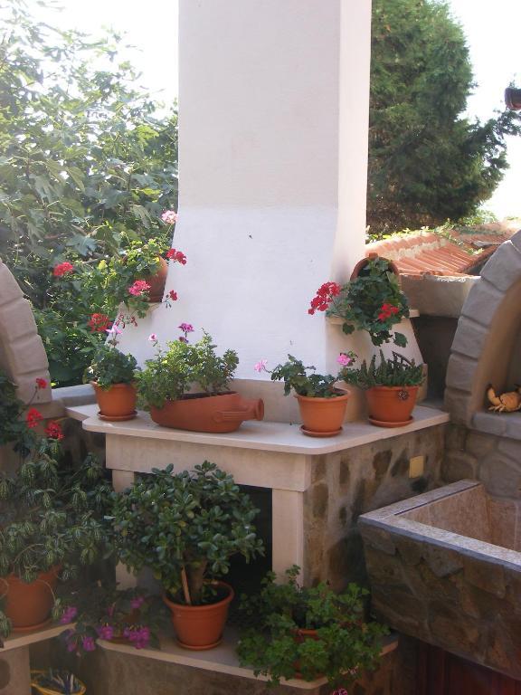 Dari Guest Rooms Стаи За Гости Дари Nesebăr Exterior foto